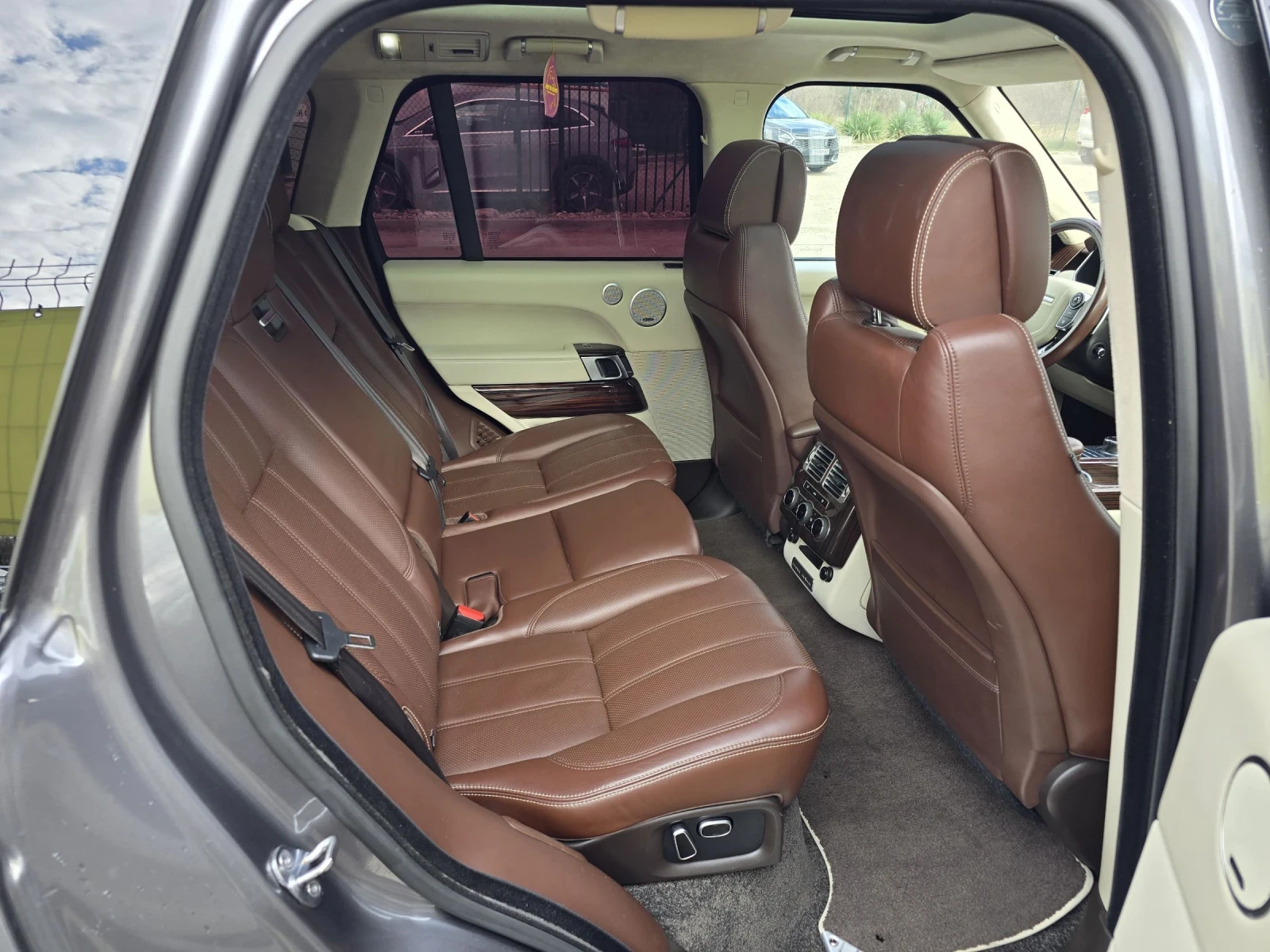 Land Rover Range rover AUTOBIOGRAPHY, снимка 11 - Автомобили и джипове - 53974726