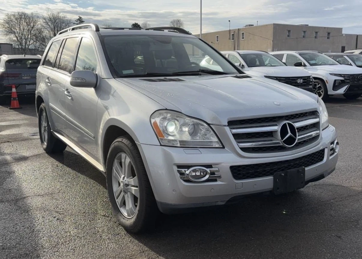 Mercedes-Benz GL 450 4MATIC * ПОДГРЕВИ * КАМЕРА * СТАВА НА ГАЗ * , снимка 3 - Автомобили и джипове - 54165131