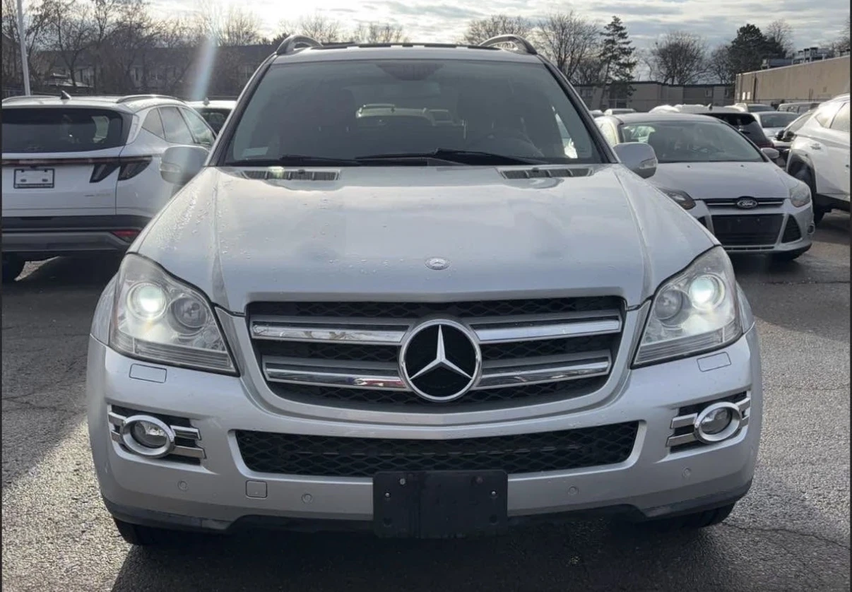 Mercedes-Benz GL 450 4MATIC * ПОДГРЕВИ * КАМЕРА * СТАВА НА ГАЗ * , снимка 2 - Автомобили и джипове - 54165131