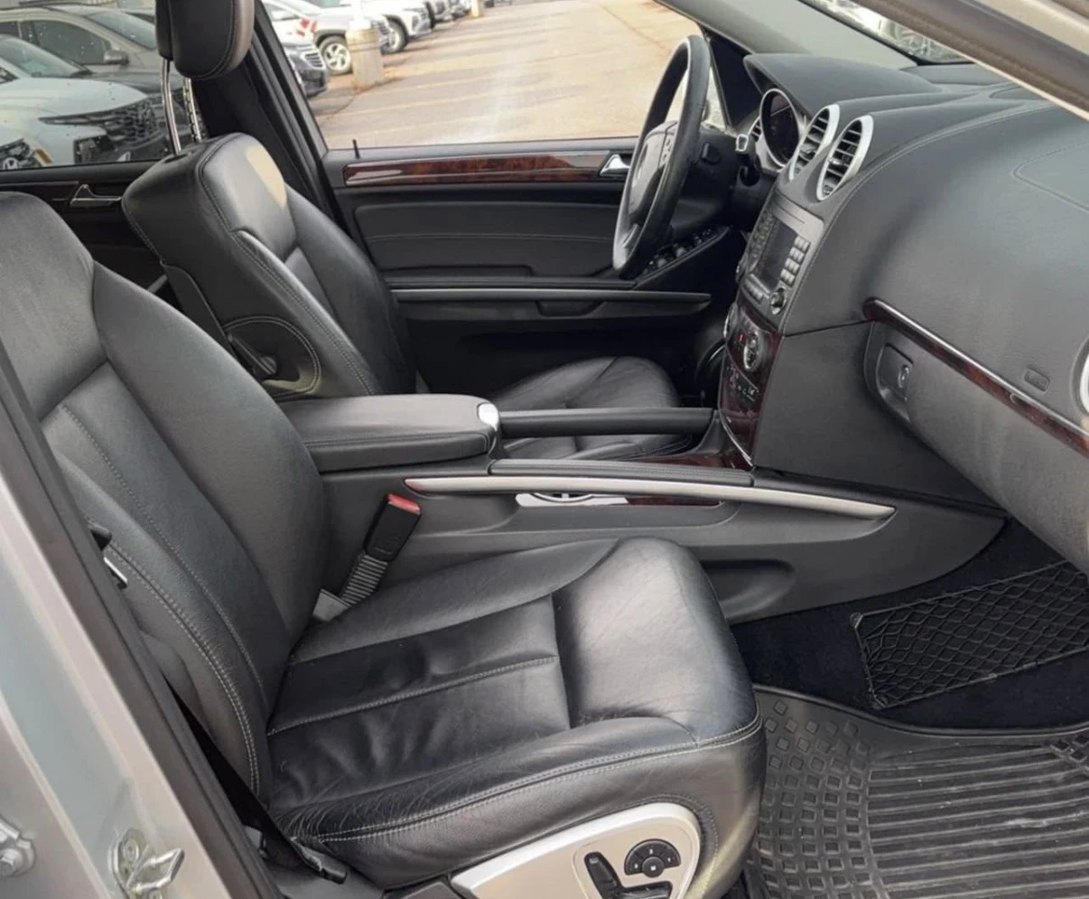 Mercedes-Benz GL 450 4MATIC * ПОДГРЕВИ * КАМЕРА * СТАВА НА ГАЗ * , снимка 11 - Автомобили и джипове - 54165131