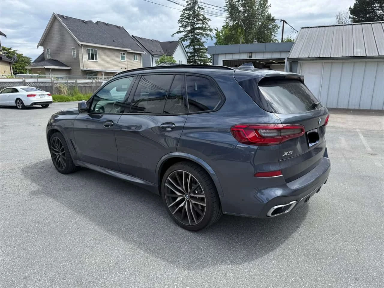 BMW X5 * xDrive40i * ЛАЗЕРИ * H/K * PANO * АВТОКРЕДИТ, снимка 12 - Автомобили и джипове - 55052091