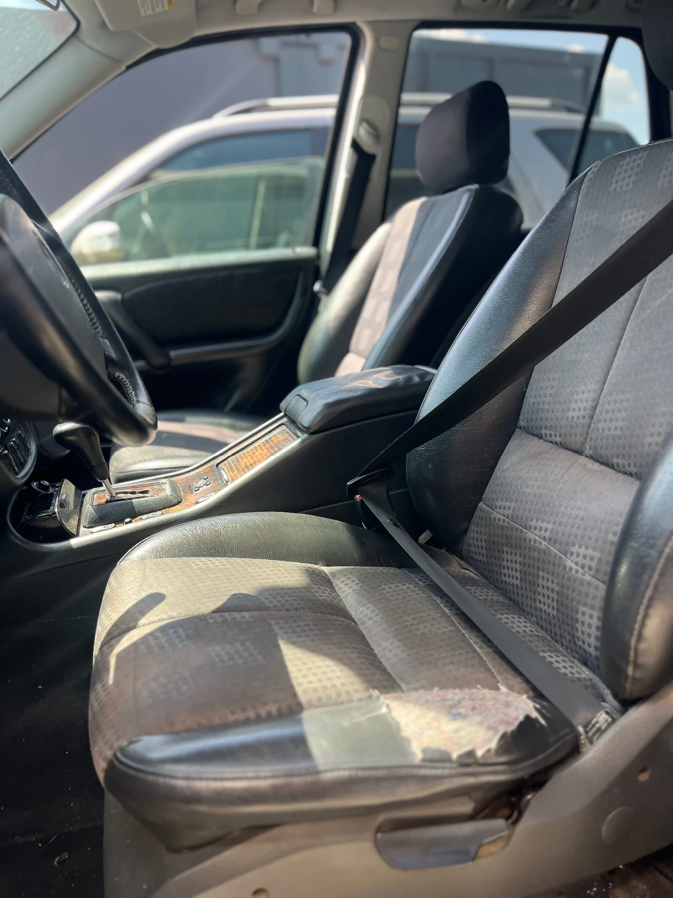 Mercedes-Benz ML 270 612, снимка 12 - Автомобили и джипове - 55091834
