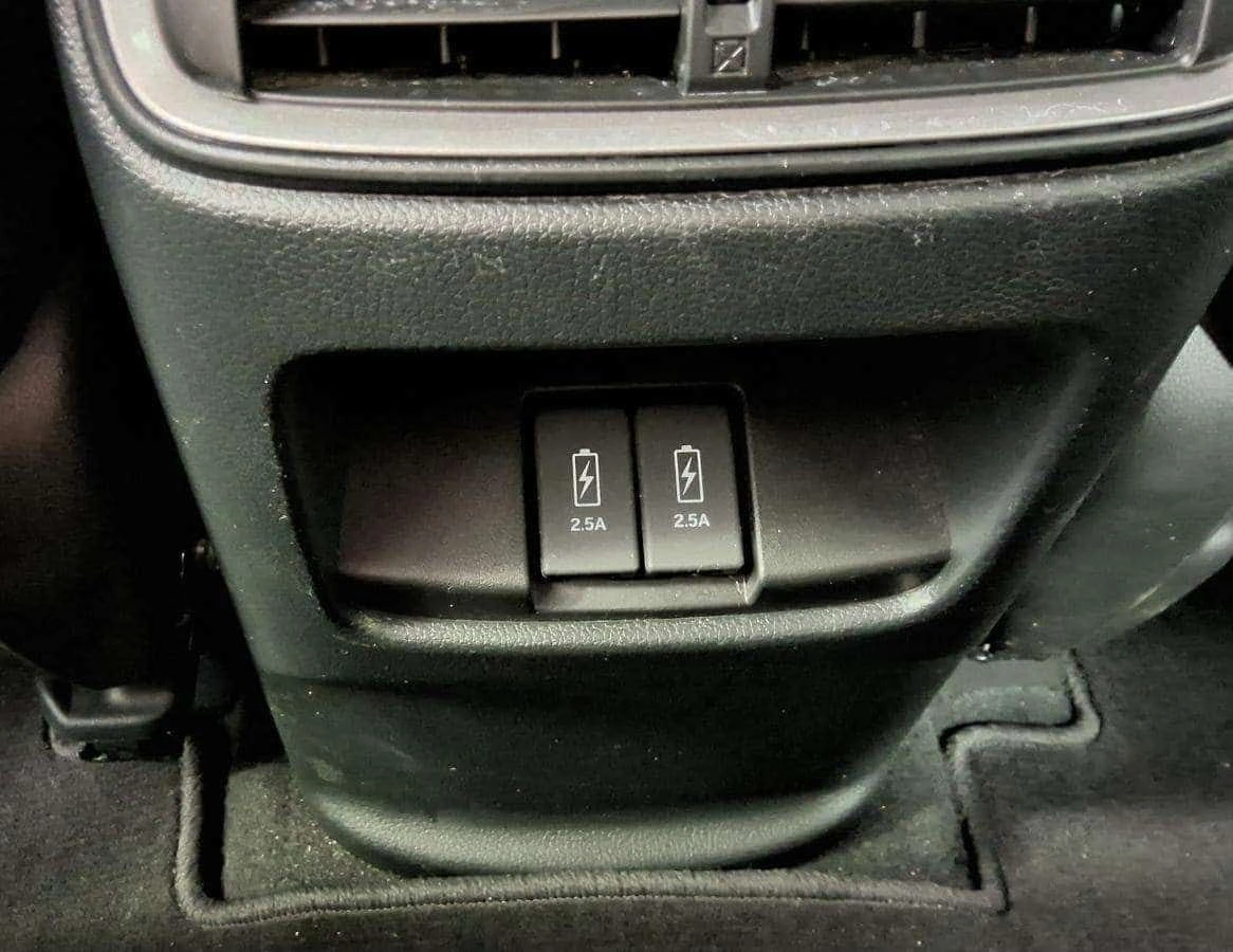 Honda Cr-v * Touring AWD | Top Trim Comfort | AWD Capability  | Mobile.bg � ����������� 11
