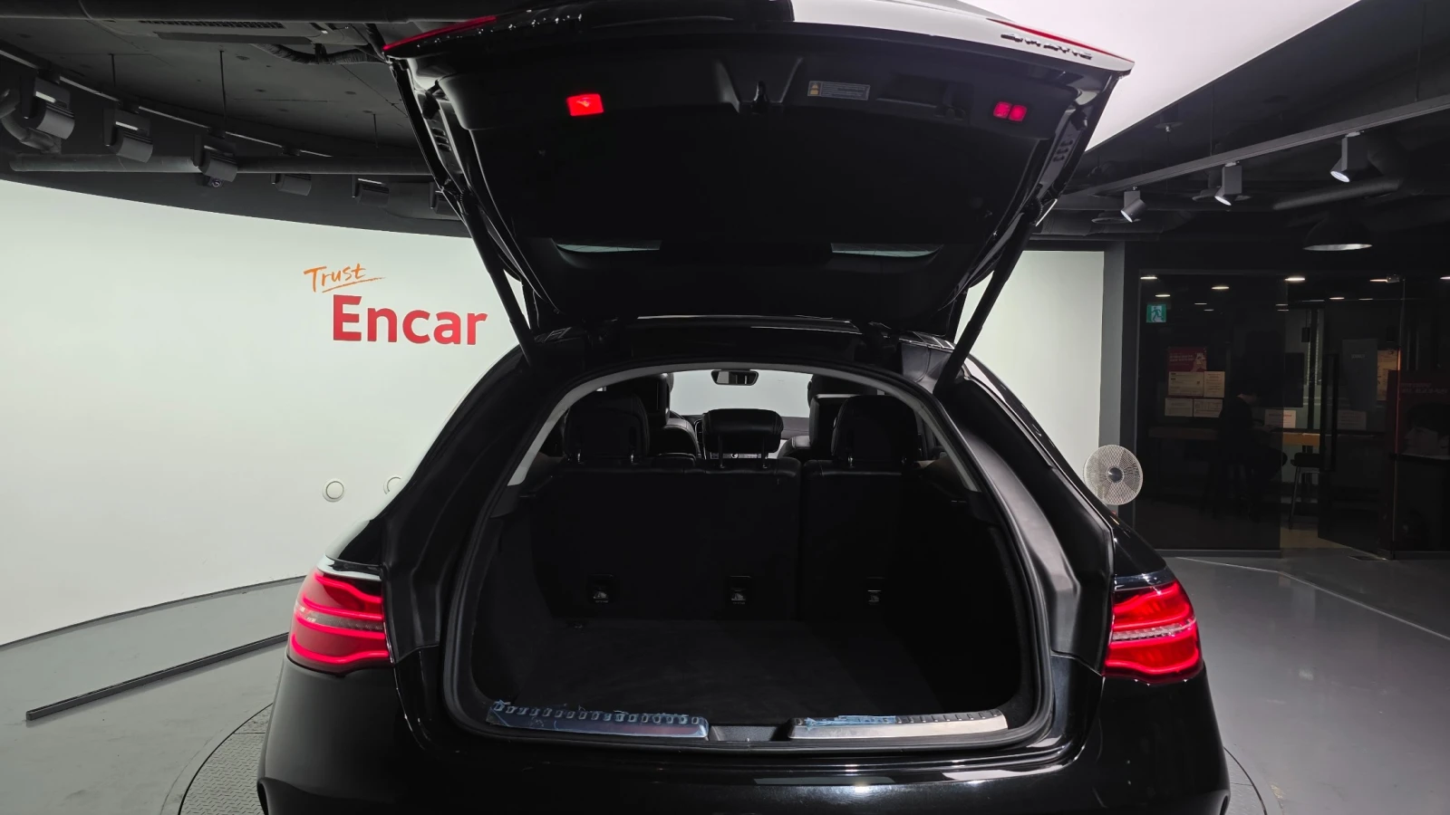 Mercedes-Benz GLE 350 3.0 4MATIC, FULL, снимка 14 - Автомобили и джипове - 55394983