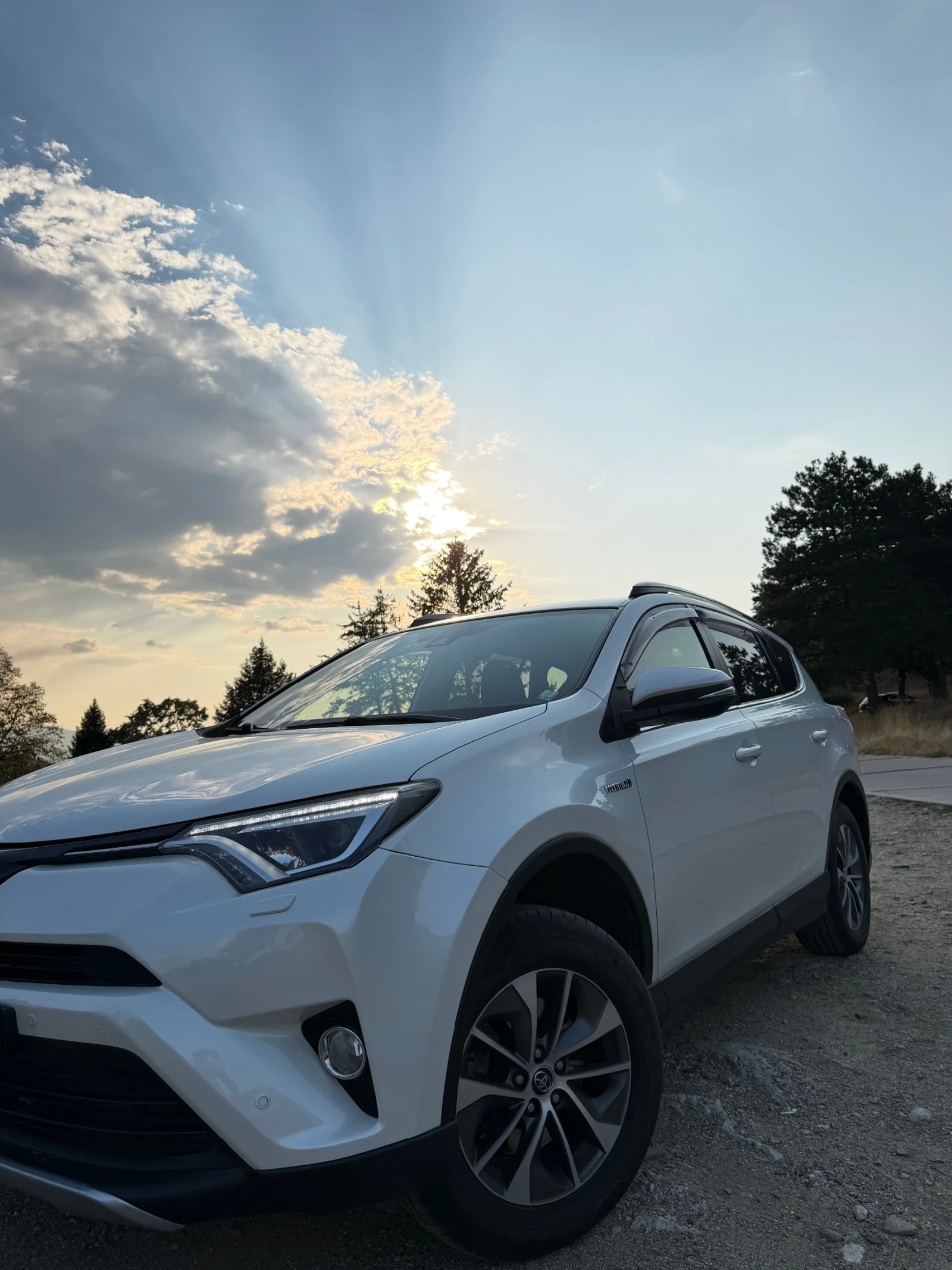 Toyota Rav4, снимка 3 - Автомобили и джипове - 55586290