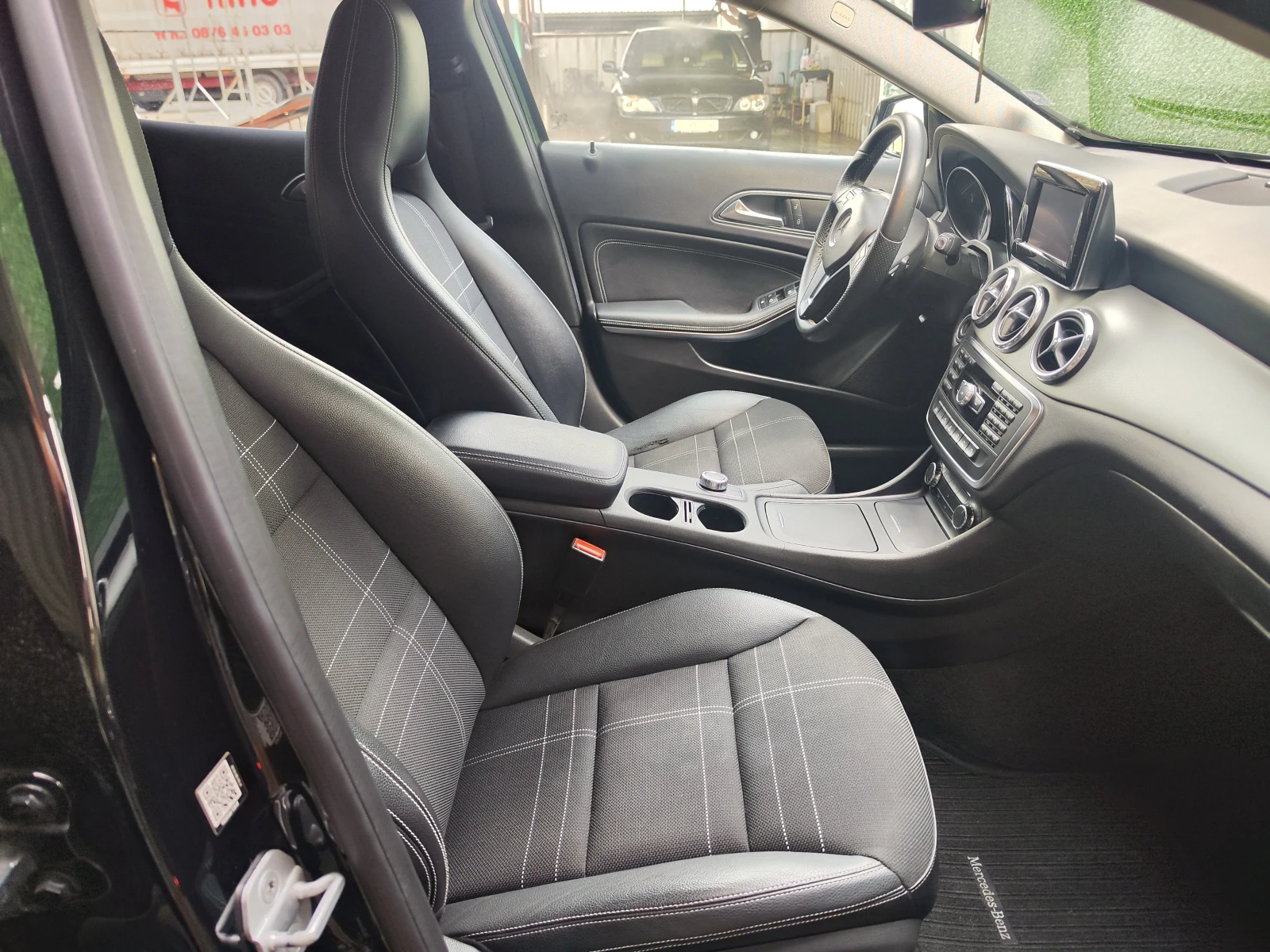 Mercedes-Benz GLA 200 AMG* CAMERA* RECARO* LEDD* LIZING | Mobile.bg � ����������� 8