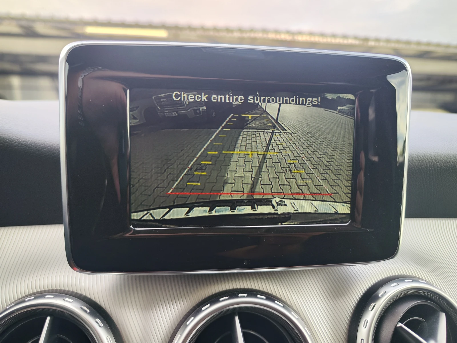 Mercedes-Benz GLA 200 AMG* CAMERA* RECARO* LEDD* LIZING | Mobile.bg � ����������� 9
