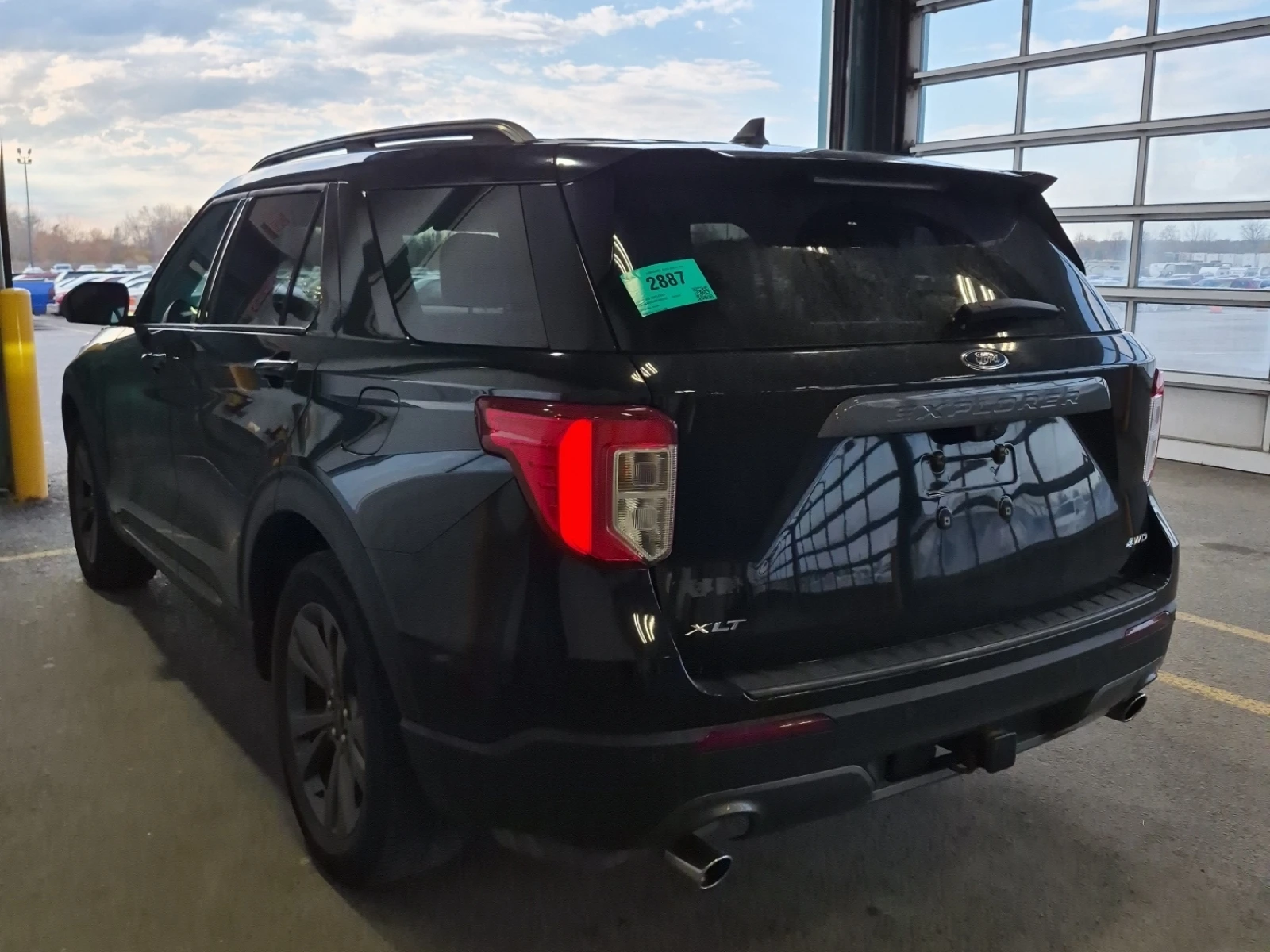 Ford Explorer XLT / АВТОКРЕДИТ, снимка 4 - Автомобили и джипове - 56748987