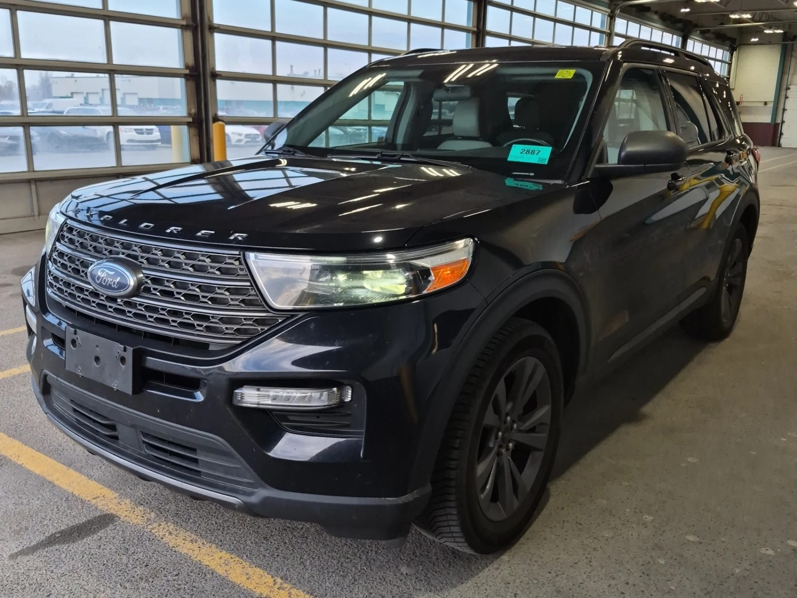 Ford Explorer XLT / АВТОКРЕДИТ