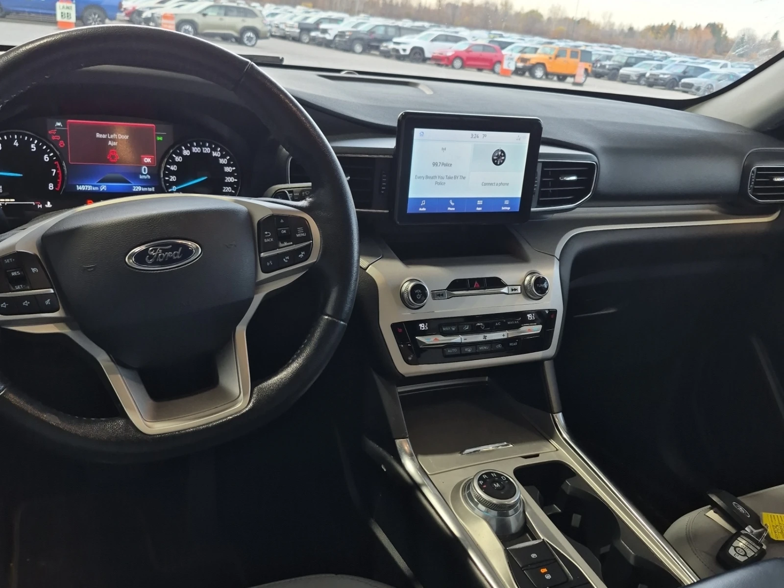 Ford Explorer XLT / АВТОКРЕДИТ, снимка 7 - Автомобили и джипове - 56748987
