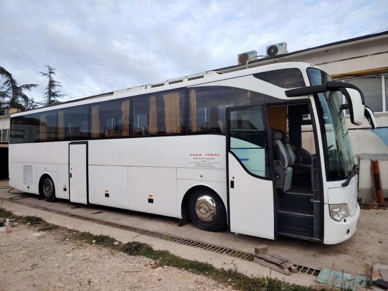 Mercedes-Benz Travego О-303, снимка 5 - Бусове и автобуси - 47339386