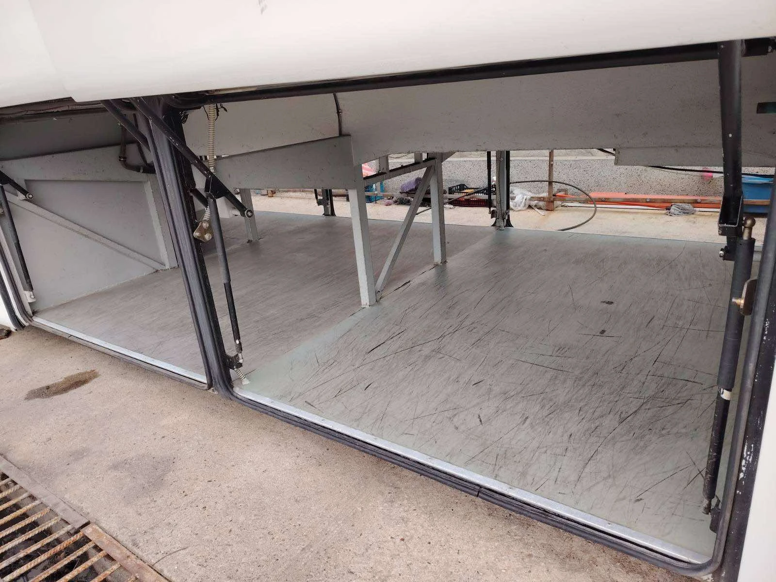 Mercedes-Benz Travego -303 | Mobile.bg   13