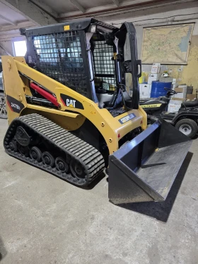 Мини челни товарачи Cat 247B3, снимка 1