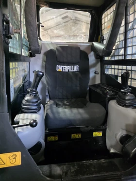 Мини челни товарачи Cat 247B3, снимка 12