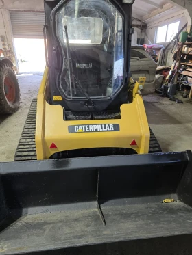 Мини челни товарачи Cat 247B3, снимка 7
