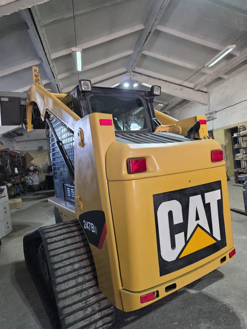 Мини челни товарачи Cat 247B3, снимка 3 - Индустриална техника - 52929788