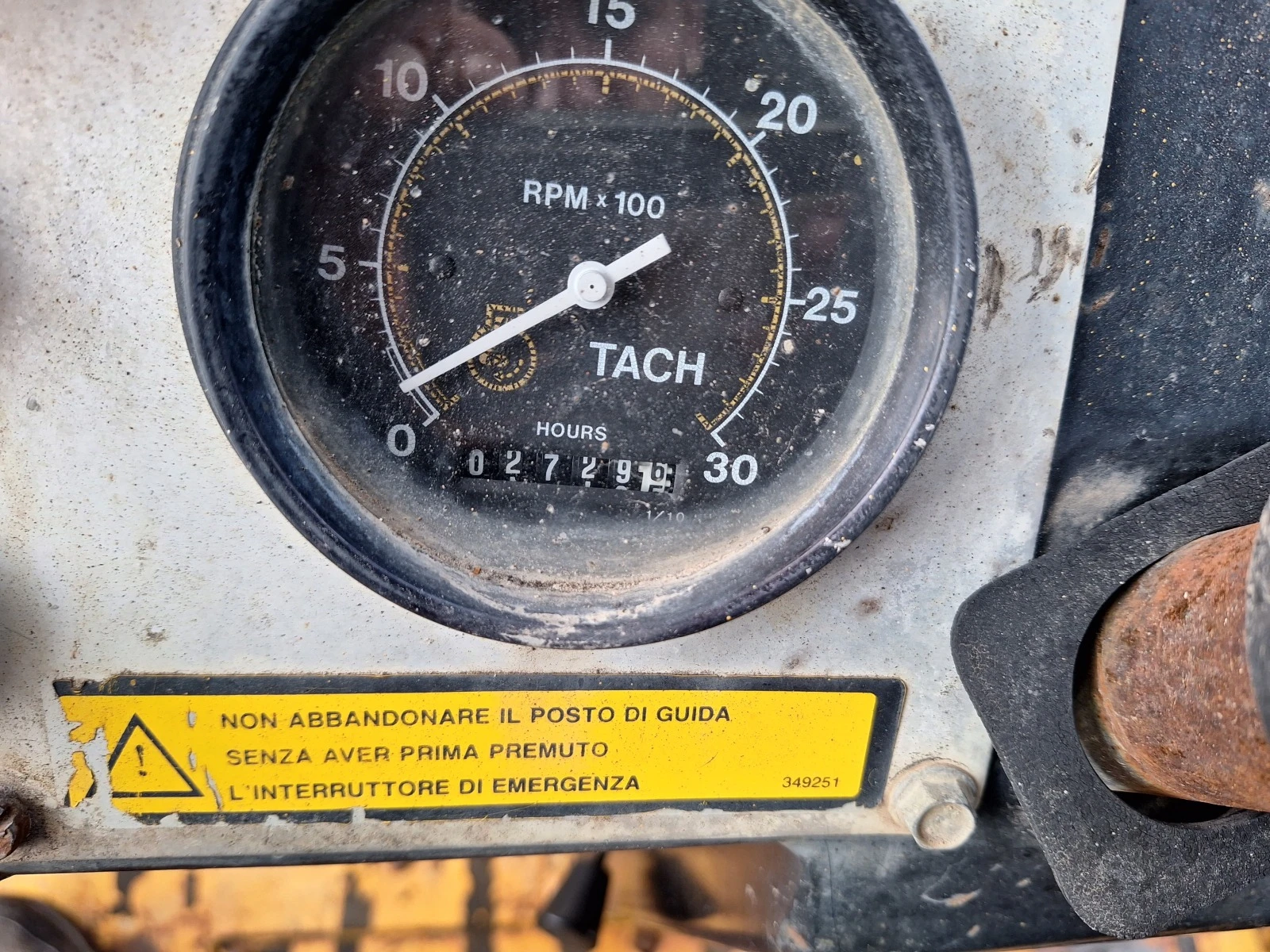 ����� Dynapac CC121 | Mobile.bg � ����������� 11