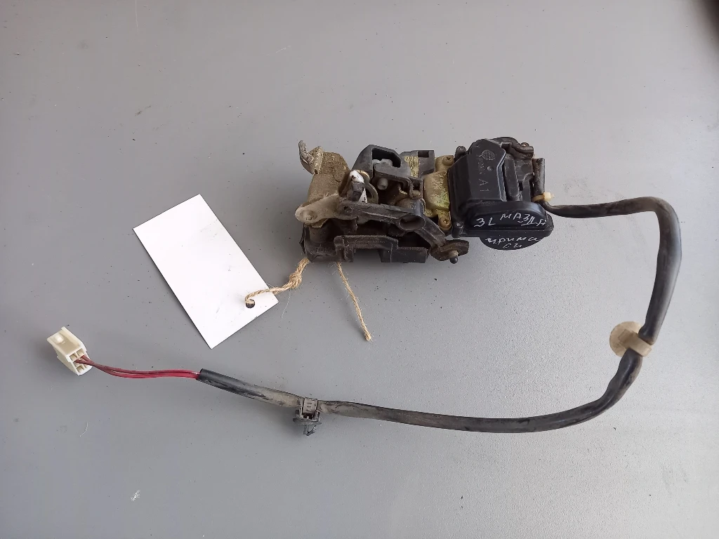 Брава врата задна лява Мазда Примаси