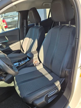 Peugeot 2008 1.5D автомат 3D перла, снимка 10