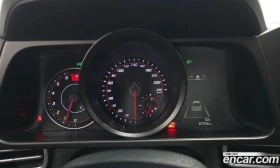 Hyundai Elantra 1.6 LPi Smart, снимка 9