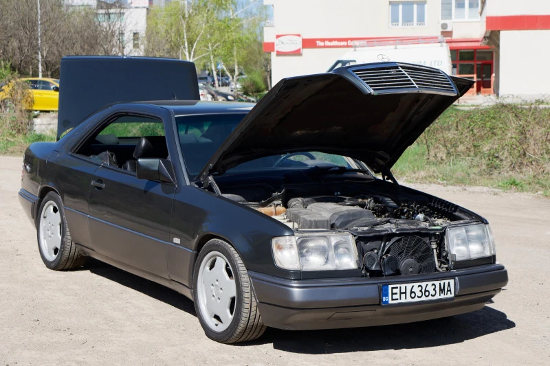 Mercedes-Benz 124, снимка 12 - Автомобили и джипове - 47427900