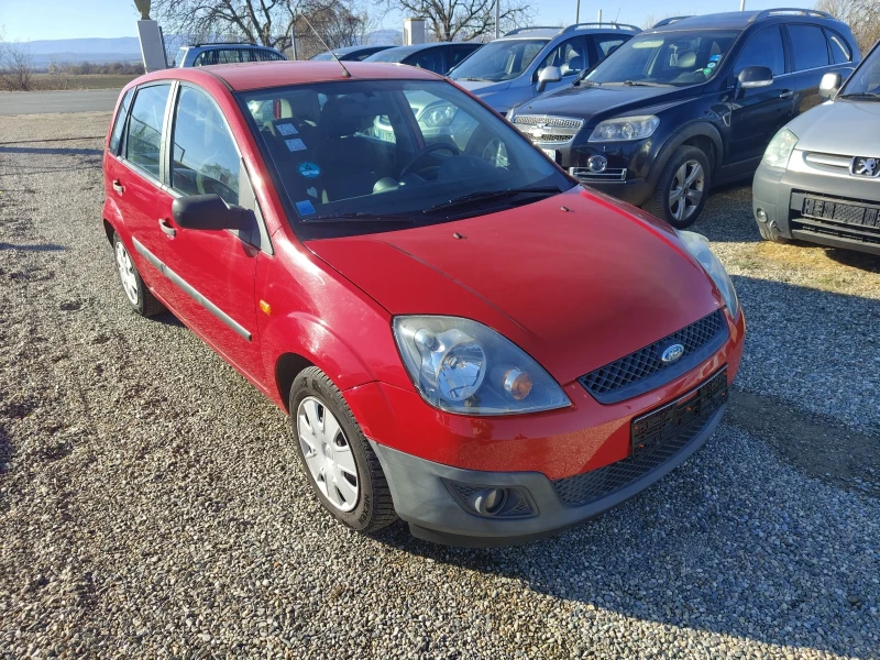 Ford Fiesta 1.4  i, снимка 8 - Автомобили и джипове - 48090180