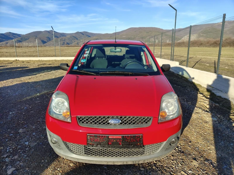 Ford Fiesta 1.4  i, снимка 3 - Автомобили и джипове - 48090180