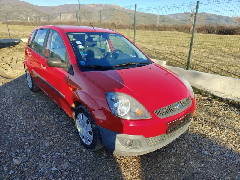 Ford Fiesta 1.4  i, снимка 9 - Автомобили и джипове - 48090180