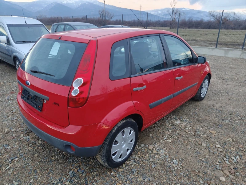 Ford Fiesta 1.4  i, снимка 7 - Автомобили и джипове - 48090180