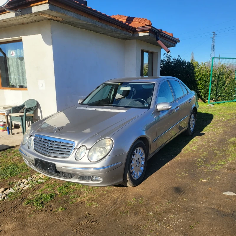 Mercedes-Benz E 270 cdi, снимка 1 - Автомобили и джипове - 48386305