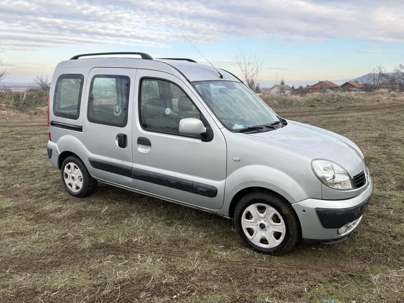 Renault Kangoo, снимка 4 - Автомобили и джипове - 49378537