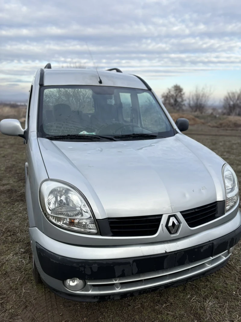 Renault Kangoo, снимка 1 - Автомобили и джипове - 49378537