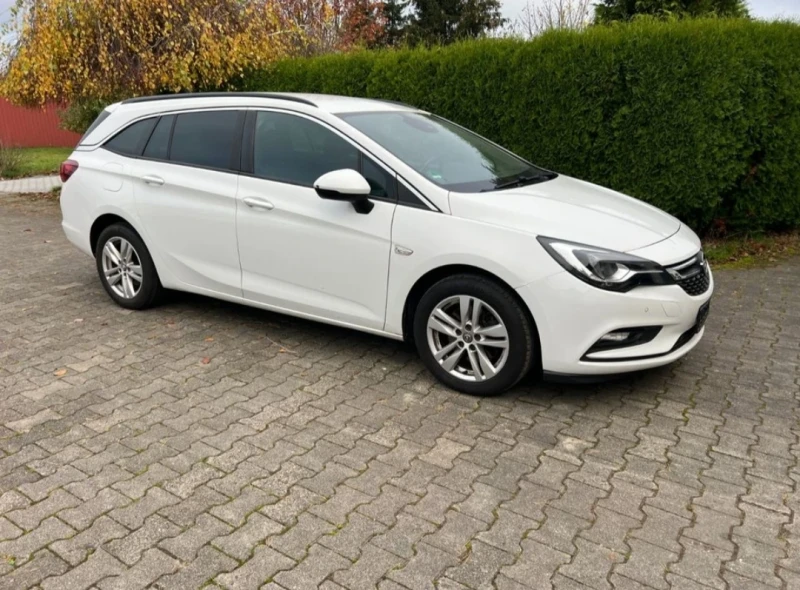 Opel Astra 1.6 cdti , снимка 5 - Автомобили и джипове - 49350766