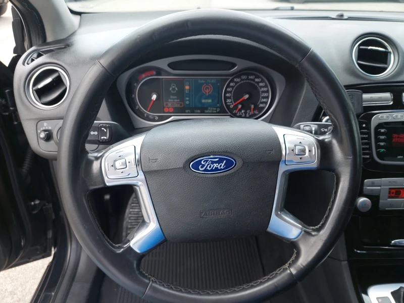 Ford Mondeo 2, 0d 140ps AUTOMATIC Ghia, снимка 9 - Автомобили и джипове - 50408145