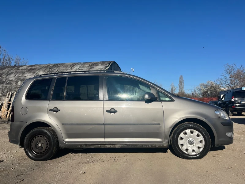 VW Touran 2.0 EcoMetan, снимка 4 - Автомобили и джипове - 50945151