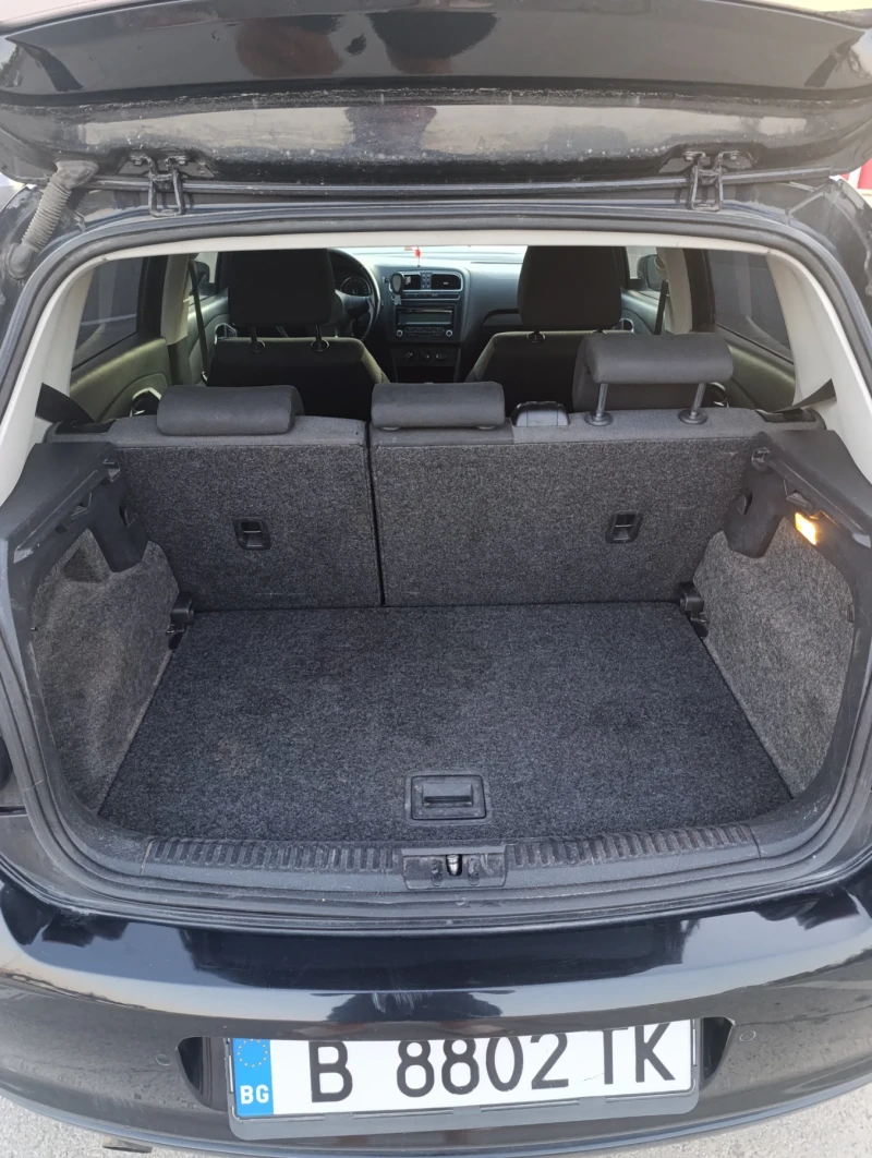 VW Polo 1.6TDI, снимка 10 - Автомобили и джипове - 52864093