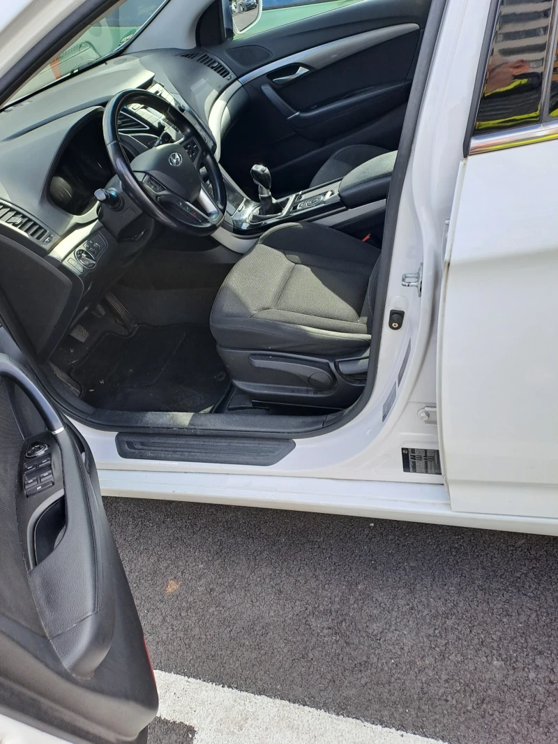 Hyundai I40 Уникат , снимка 17 - Автомобили и джипове - 52326293