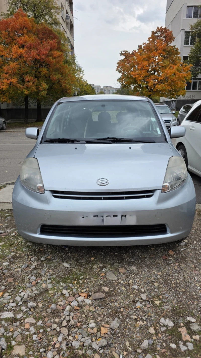 Daihatsu Sirion 1, 3