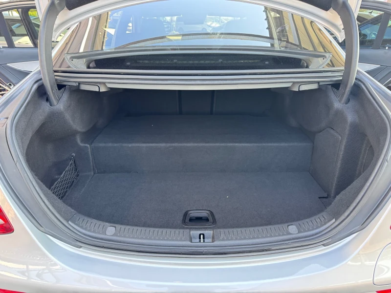 Mercedes-Benz E 220 PLUG IN HYBRID#MULTIBEAM#ОБДУХВАНЕ#DISTR#360* CAM, снимка 13 - Автомобили и джипове - 52586243