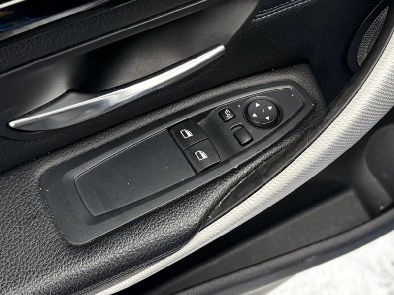 BMW 440 * 2dr Cpe 440i xDrive AWD * CARFAX * БЕЗ ПЪРВОНАЧА, снимка 16 - Автомобили и джипове - 52931581