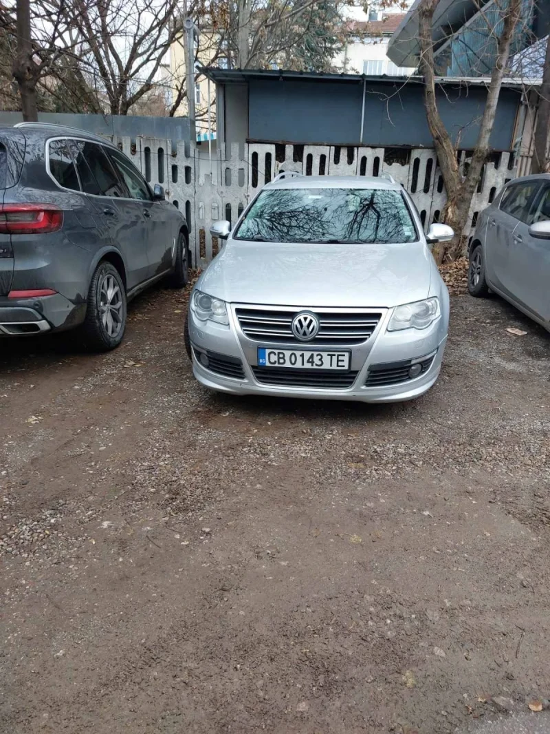 VW Passat, снимка 12 - Автомобили и джипове - 53260622