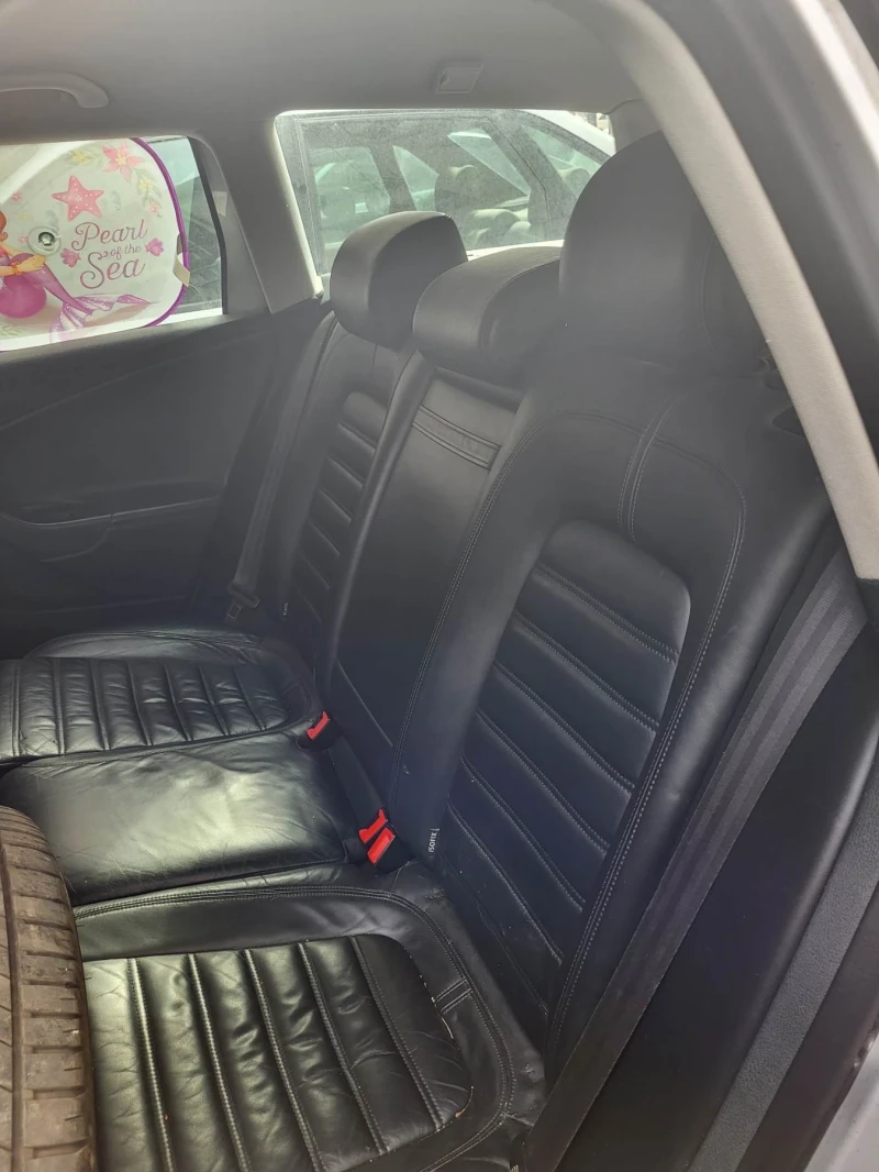 VW Passat, снимка 6 - Автомобили и джипове - 53260622