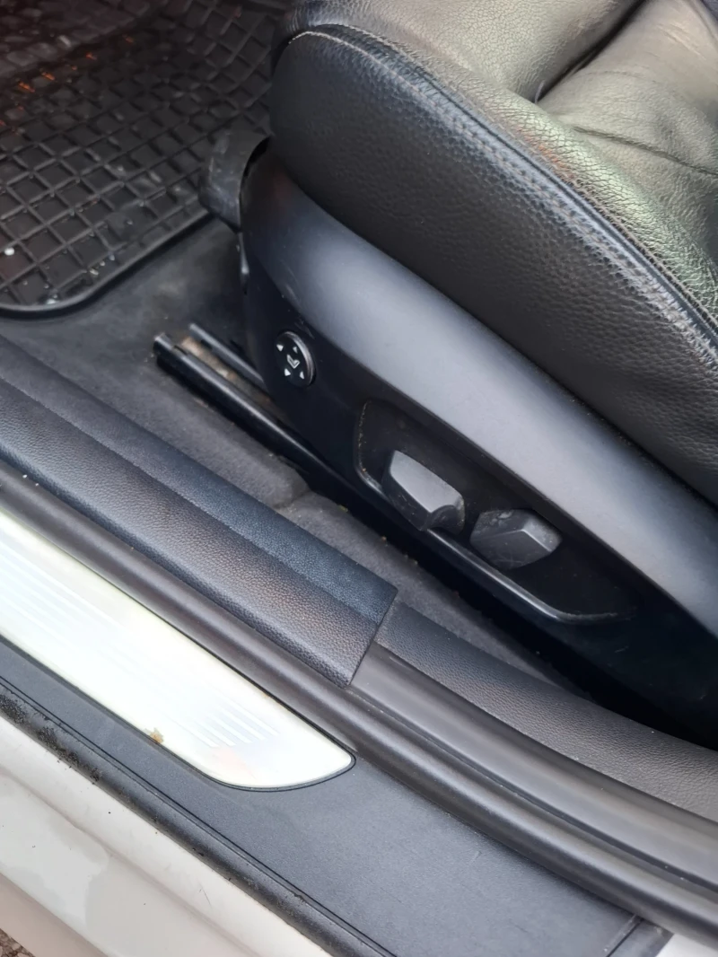 BMW 320 Face//184kc//M-pack//Xdrive 4?4//, снимка 15 - Автомобили и джипове - 53527611