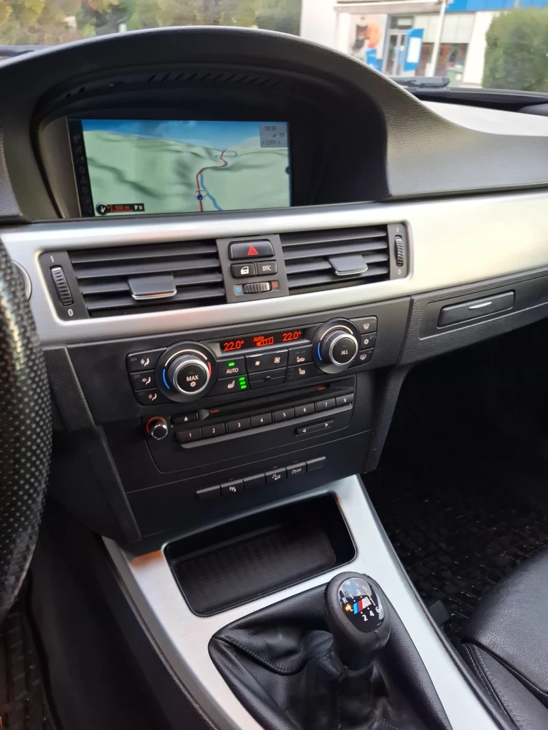BMW 320 Face//184kc//M-pack//Xdrive 4?4//, снимка 10 - Автомобили и джипове - 53527611