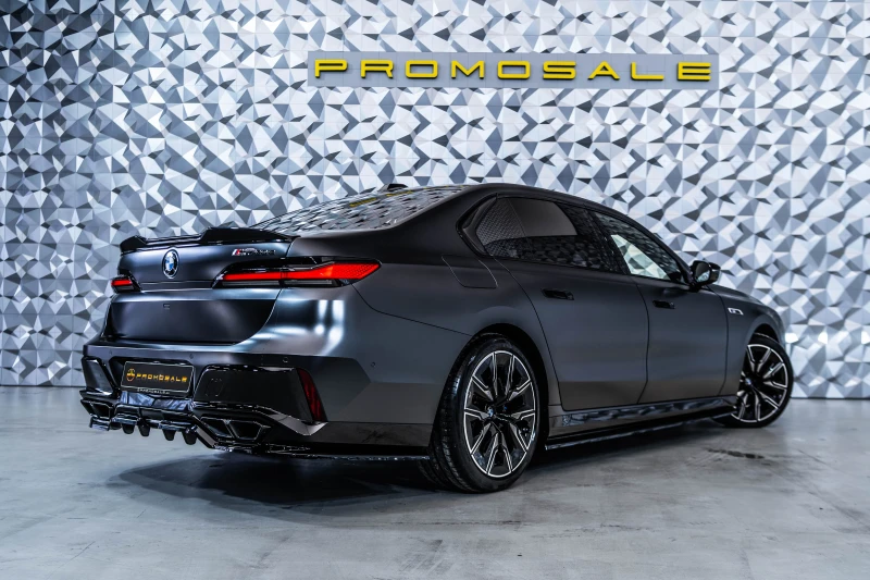 BMW 760 i xDrive * Msport* B&W* 360* Maxton, снимка 4 - Автомобили и джипове - 53597317