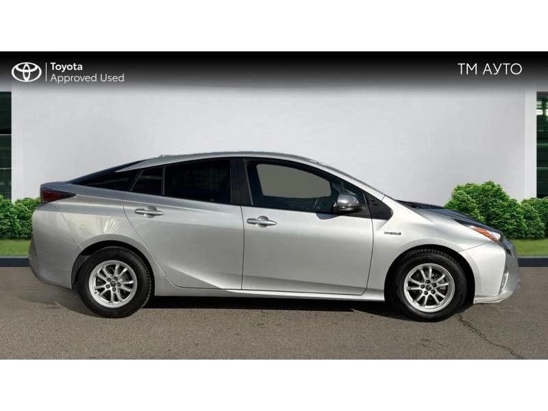 Toyota Prius, снимка 17 - Автомобили и джипове - 48026077