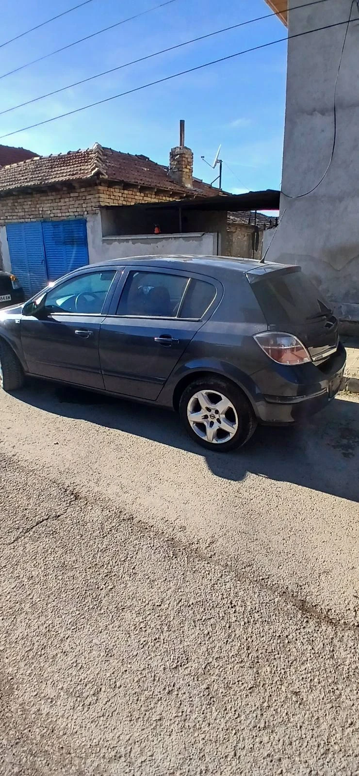 Opel Astra, снимка 6 - Автомобили и джипове - 48052358