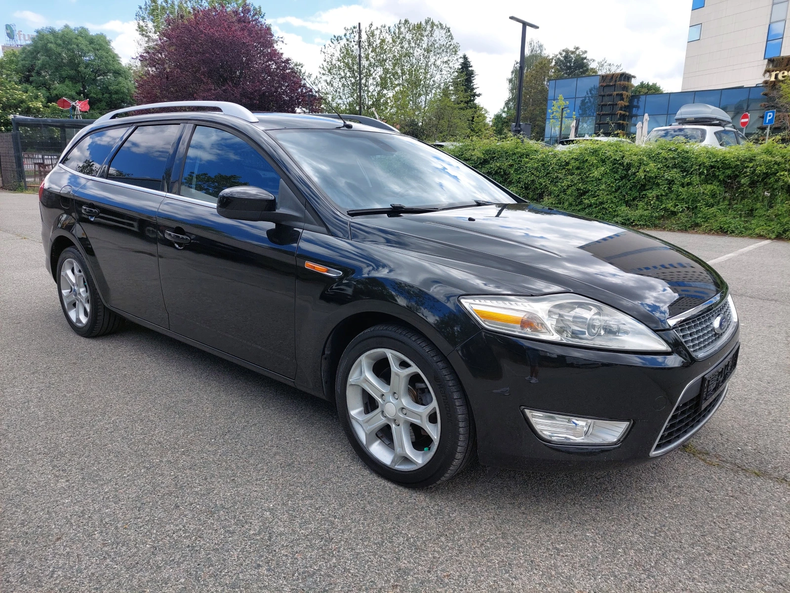 Ford Mondeo 2, 0d 140ps AUTOMATIC Ghia, снимка 1