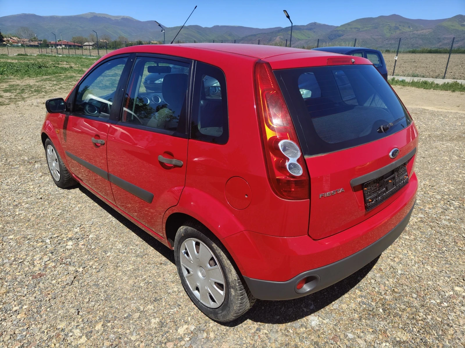 Ford Fiesta 1.4  i - изображение 4