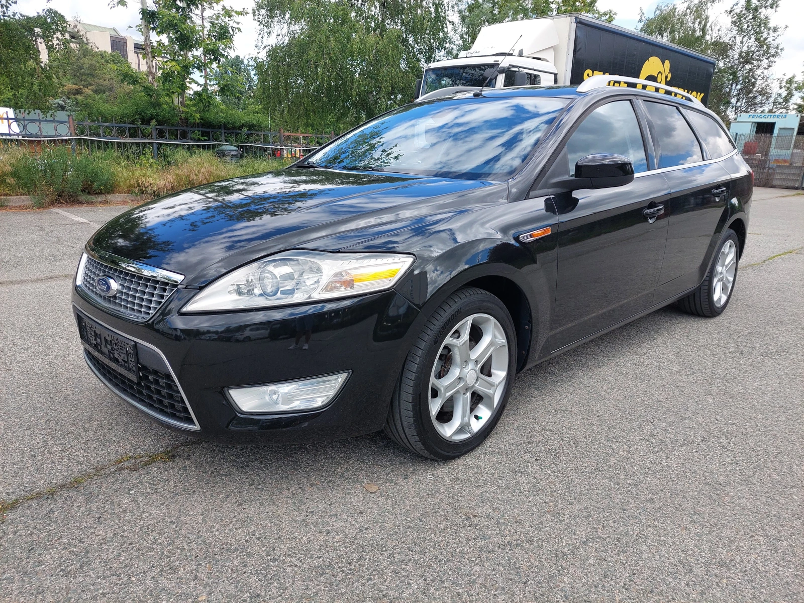 Ford Mondeo 2, 0d 140ps AUTOMATIC Ghia - изображение 2